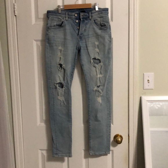 H&M Light-wash Jeans - Picture 1 of 6